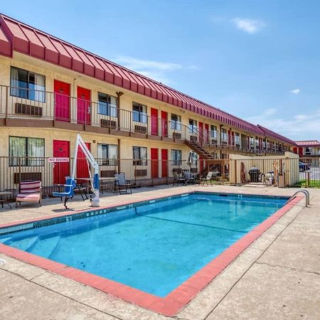 Americas Best Value Inn Amarillo Downtown Exterior foto