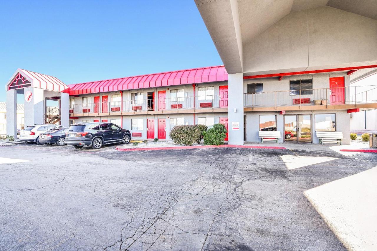 Americas Best Value Inn Amarillo Downtown Exterior foto